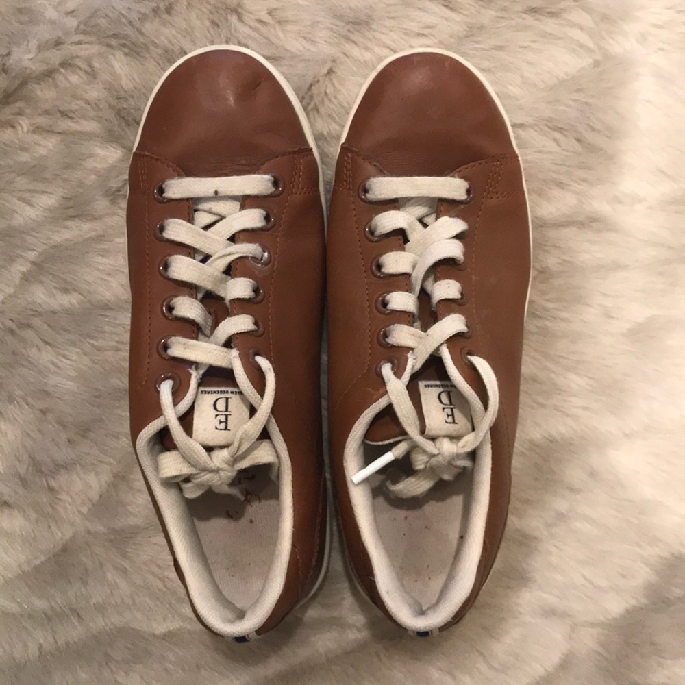 Ellen Degeneres Leather Sneakers